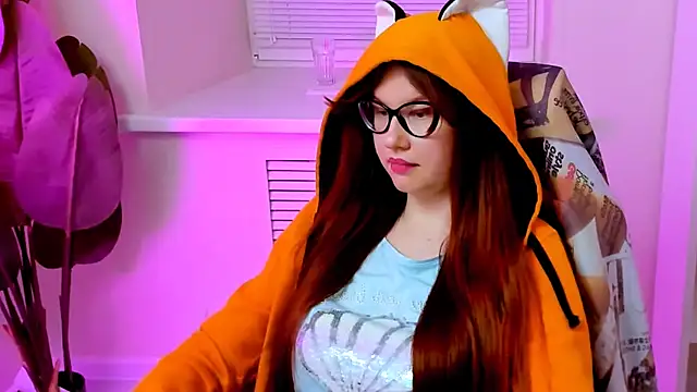 CarolGiggly webcam