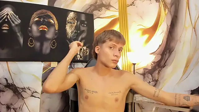 mono_blonde webcam