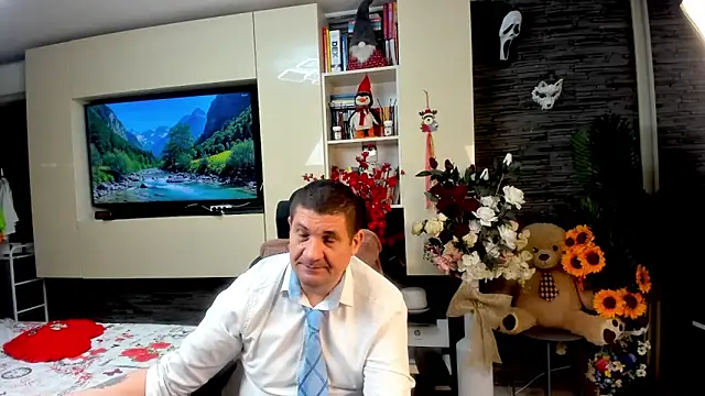 SpartacusDaddy48 webcam