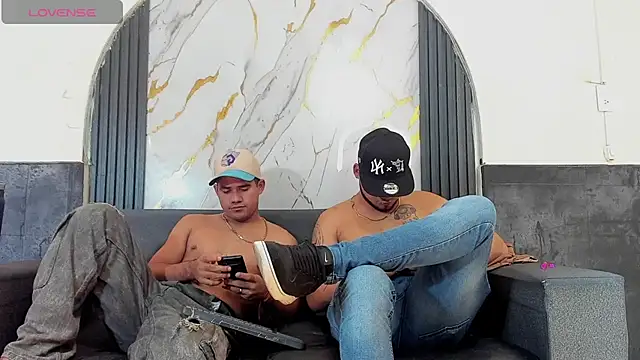 Latins_on_fire webcam