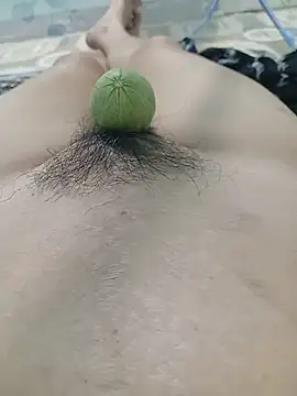 Mona_112 webcam