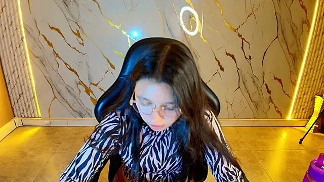 HoneyDoll_tf webcam
