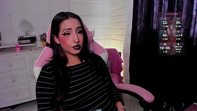 Nyx_Blackmoon webcam