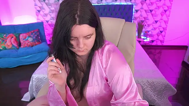 littleshyy - LittleShyy's free webcam - UK Sex Cams