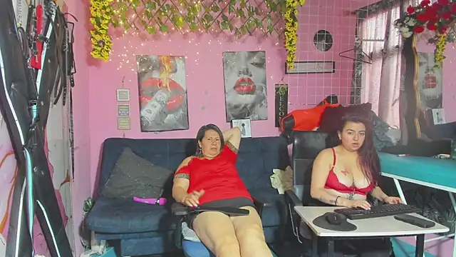 lesbiancuple webcam