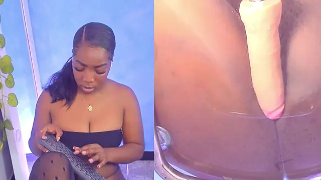 zoeethompson_cm webcam