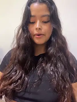Ariana_Pierce webcam