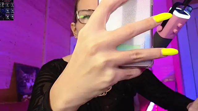 Lady_Shine webcam