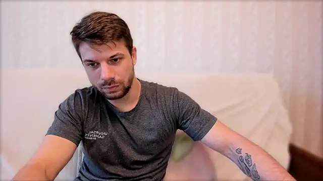 Tony_Wolf webcam