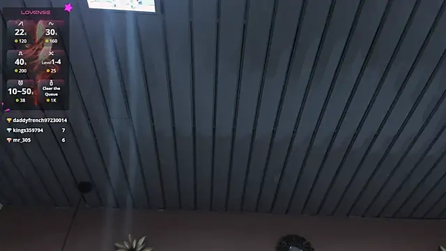 amberjoymilf - AmberJoyMilf's free webcam - UK Sex Cams