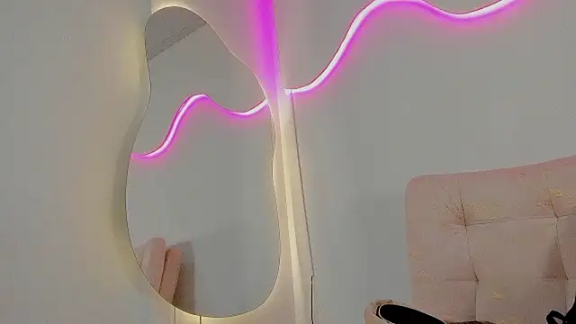 VenusBlazzer webcam
