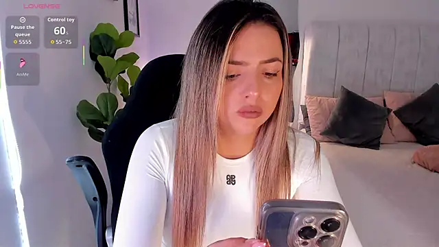 AmyWood webcam
