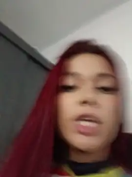 amber_sparkle webcam