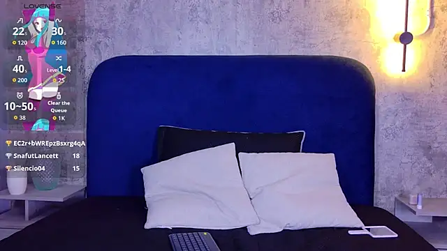 MiiaCullens webcam