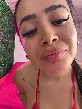 Sara_fun webcam
