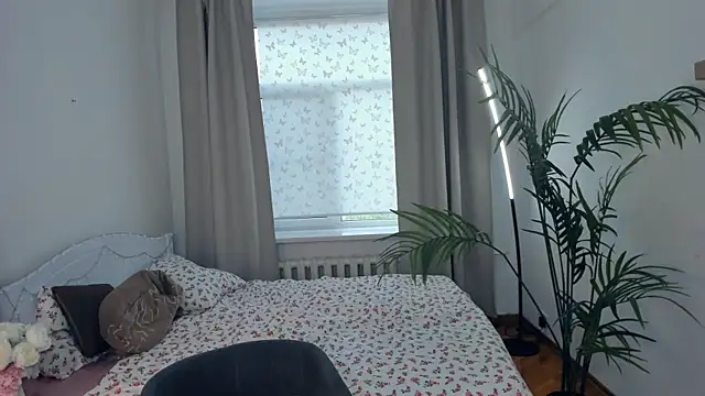 estellazion - EstellaZion's free webcam - UK Sex Cams