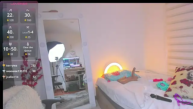 SharonVelvet webcam