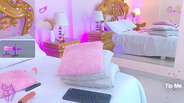 AshleyFerri webcam