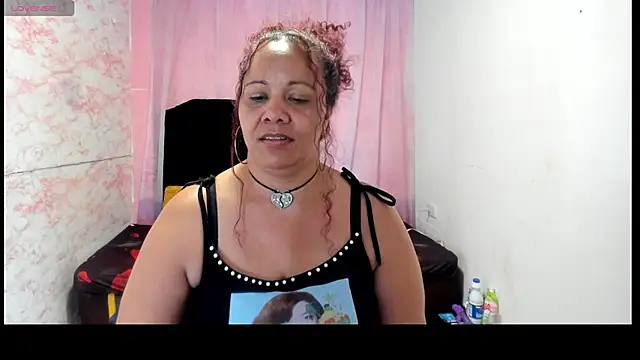 Brunette_sasha webcam