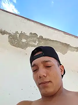 tayson_ webcam
