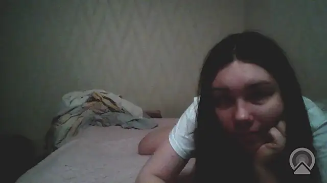 pink_pikachu_ webcam