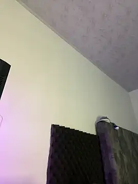 Miss_Maddie webcam