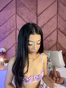 ChloeRosses webcam