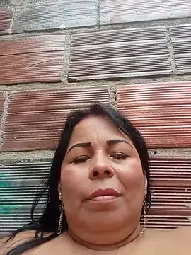 Mother-Big-tits webcam