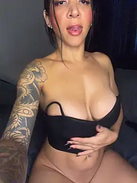 Biazinhabdsm webcam