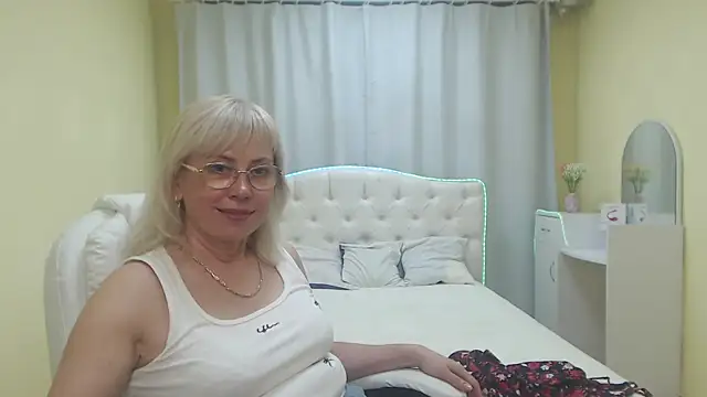 LaurenWishy webcam