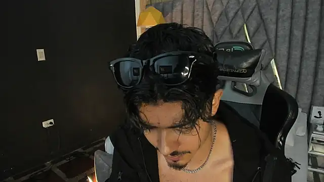 NicolaiKarav webcam