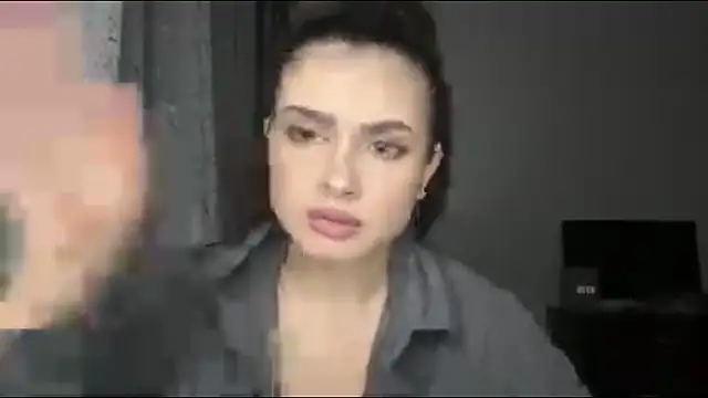 VennieMiramontez webcam