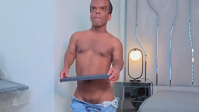 CHARLIE_WALKERR