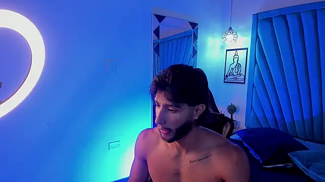 Emmet_CollinsJS webcam
