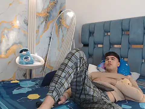 LUCKY_BOX2026 webcam