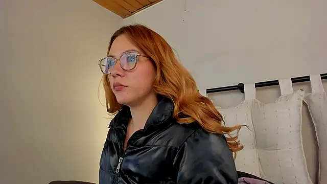 _zoe_3 webcam