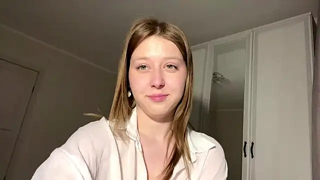 HeyItsAgata live sex cam