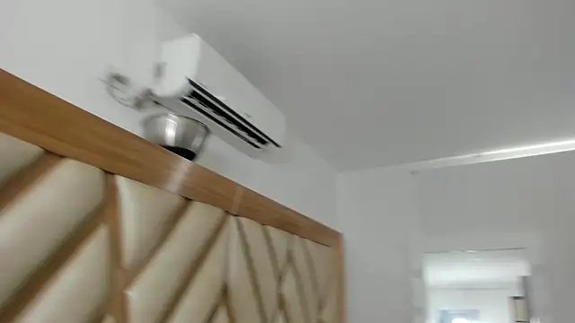briana_wonder69xxx webcam