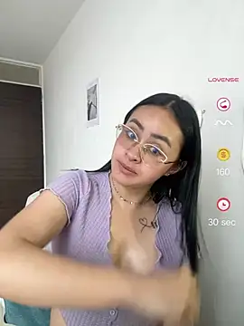 Anni_Rose