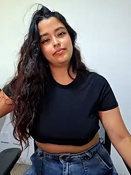 Ariana_Pierce webcam