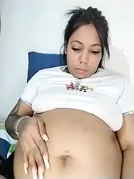 emma_purple_ webcam