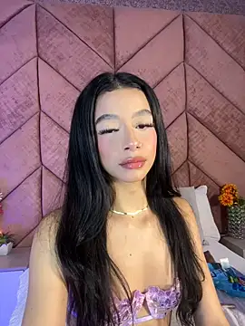 ChloeRosses webcam
