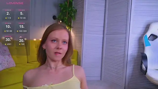 Sophie_Peach_ webcam