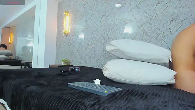 linda_cooper_ webcam