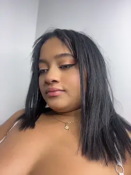 Saraa_M webcam