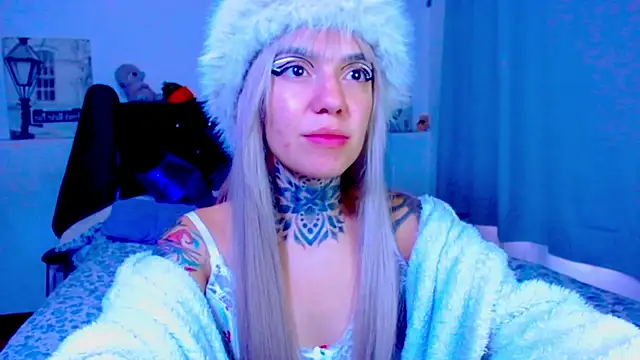 LannieGonzales webcam