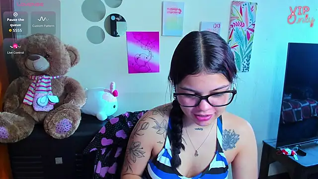 angelina_77 webcam