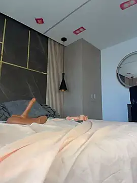 emily-Hornyy webcam