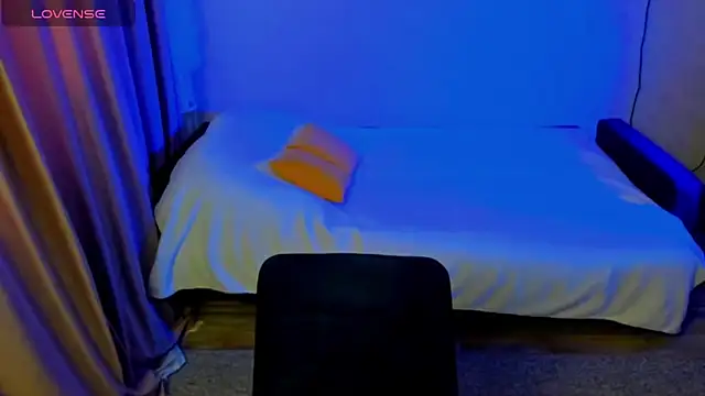 CurlySteph webcam
