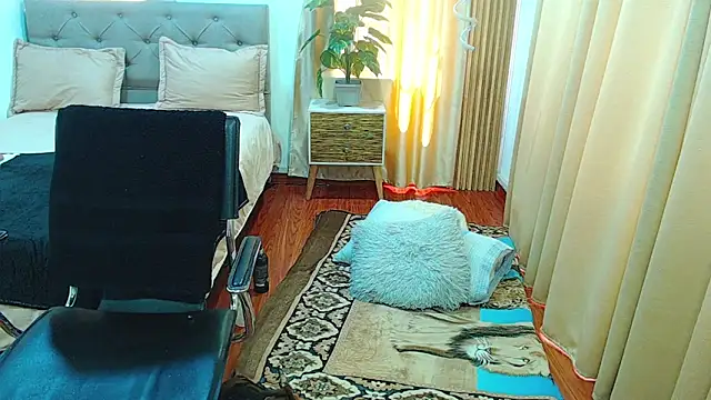 sasi_luna webcam